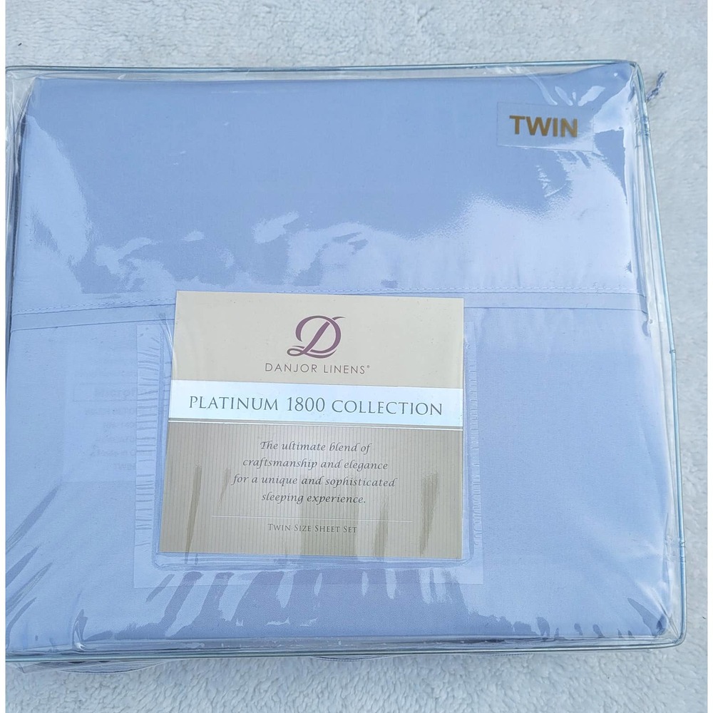 Danjor Linens 3 Piece Twin Sheet Set NIB